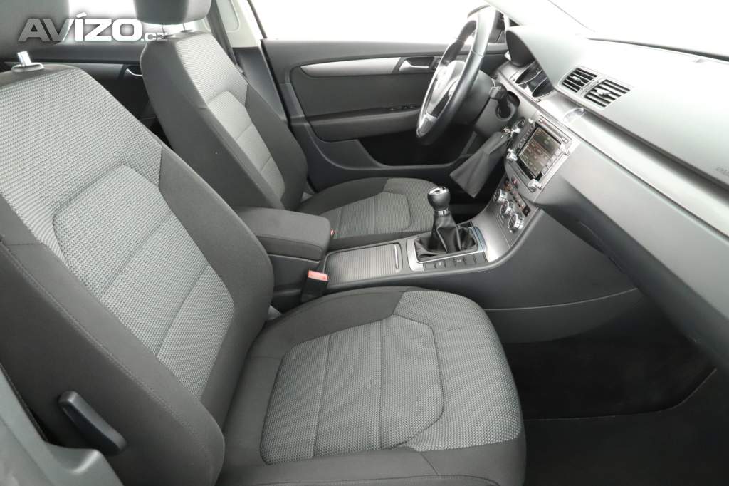 Foto inzerátu Volkswagen Passat 1.6 TDI