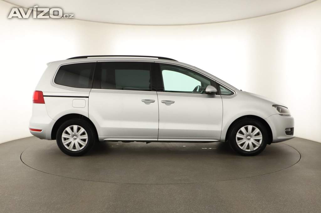 Foto inzerátu Volkswagen Sharan 2.0 TDI