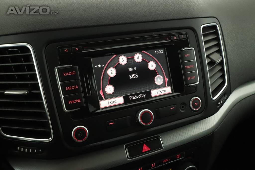 Foto inzerátu Volkswagen Sharan 2.0 TDI