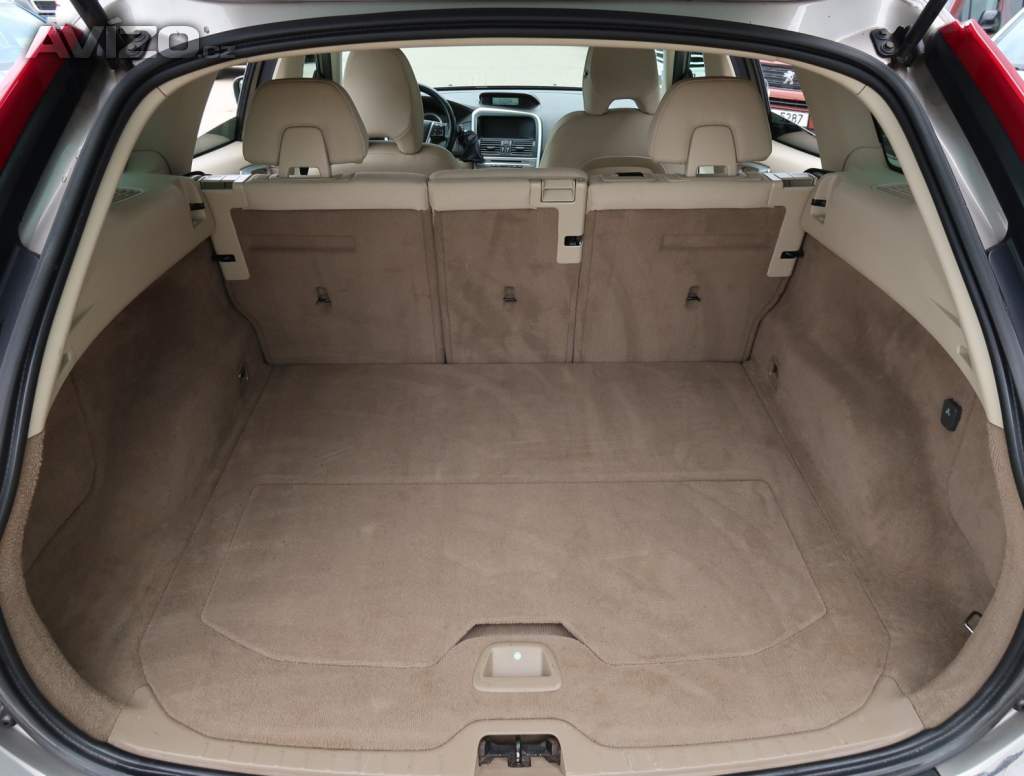 Foto inzerátu Volvo XC60 2.4 D