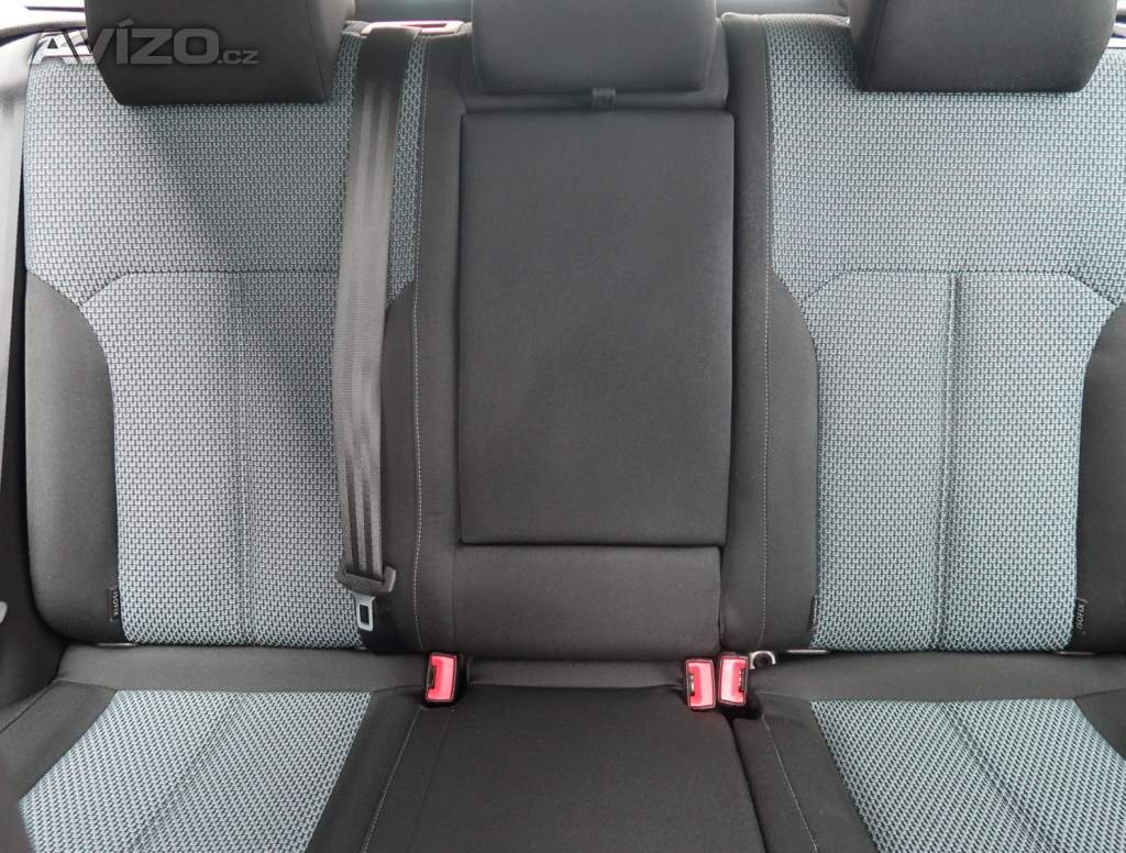 Foto inzerátu Volkswagen Passat 1.6 TDI