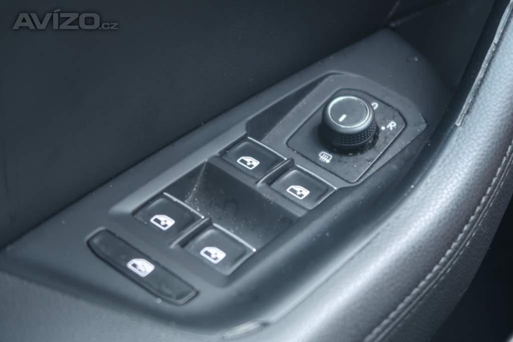 Foto inzerátu Volkswagen Passat 2.0 TDI