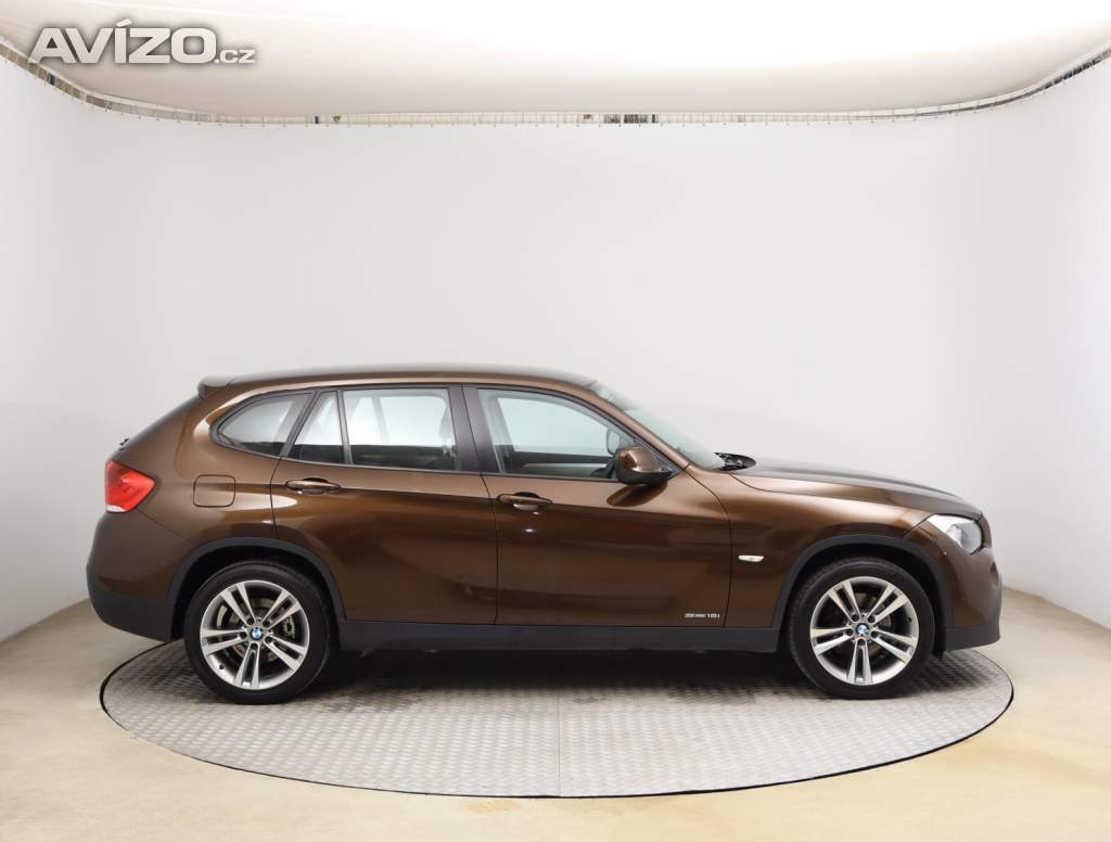 Foto inzerátu BMW X1 sDrive18i