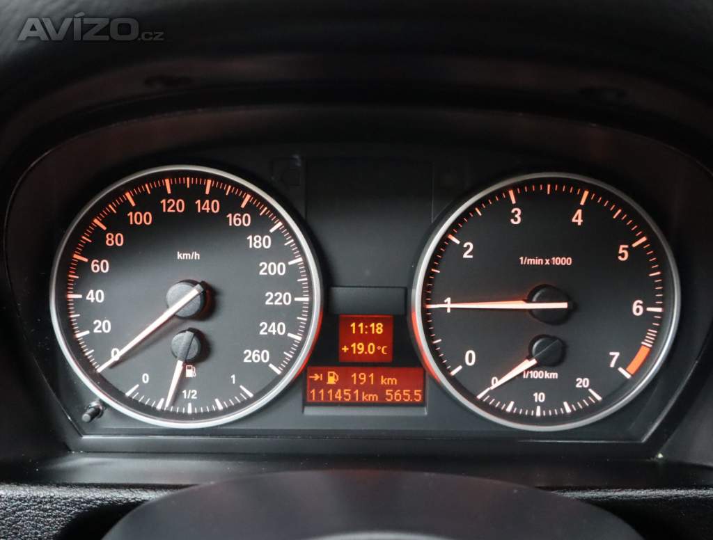 Foto inzerátu BMW X1 sDrive18i