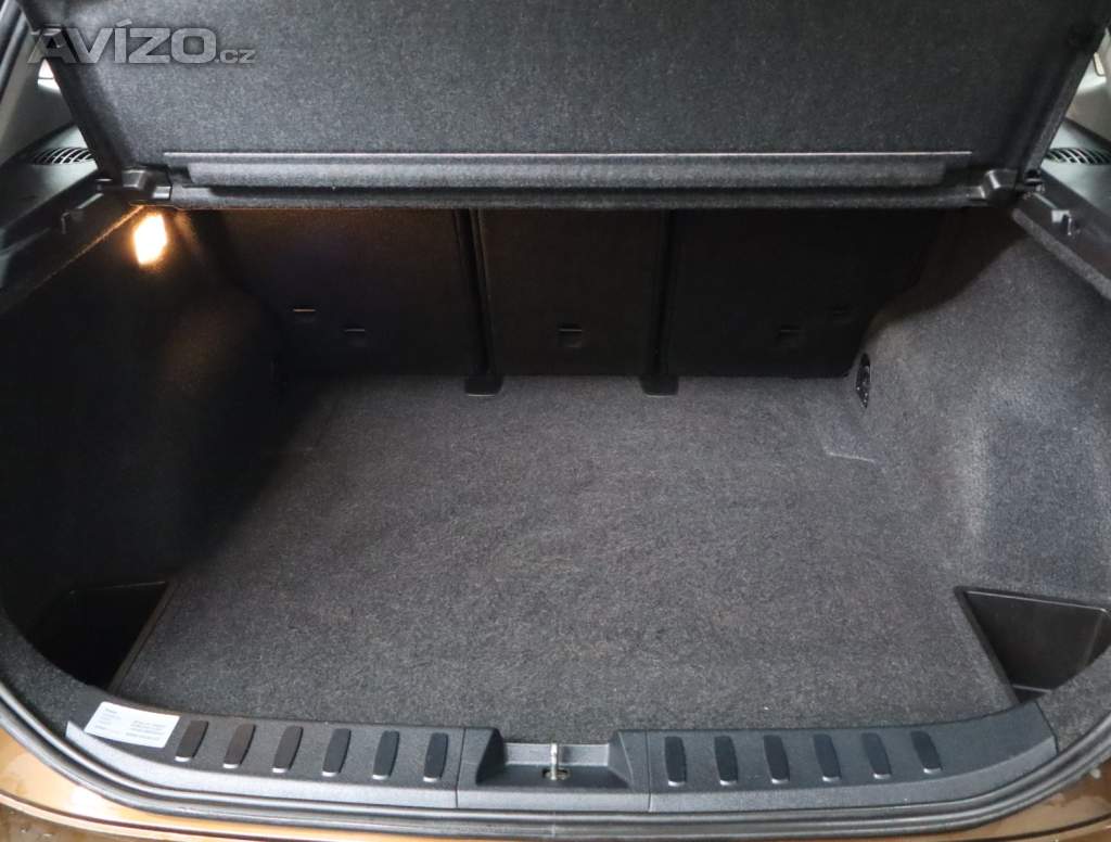 Foto inzerátu BMW X1 sDrive18i