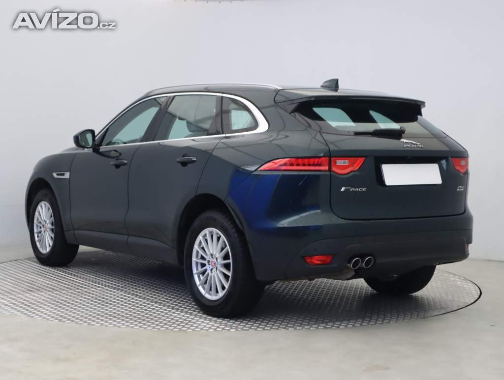Foto inzerátu Jaguar F-Pace 20d AWD