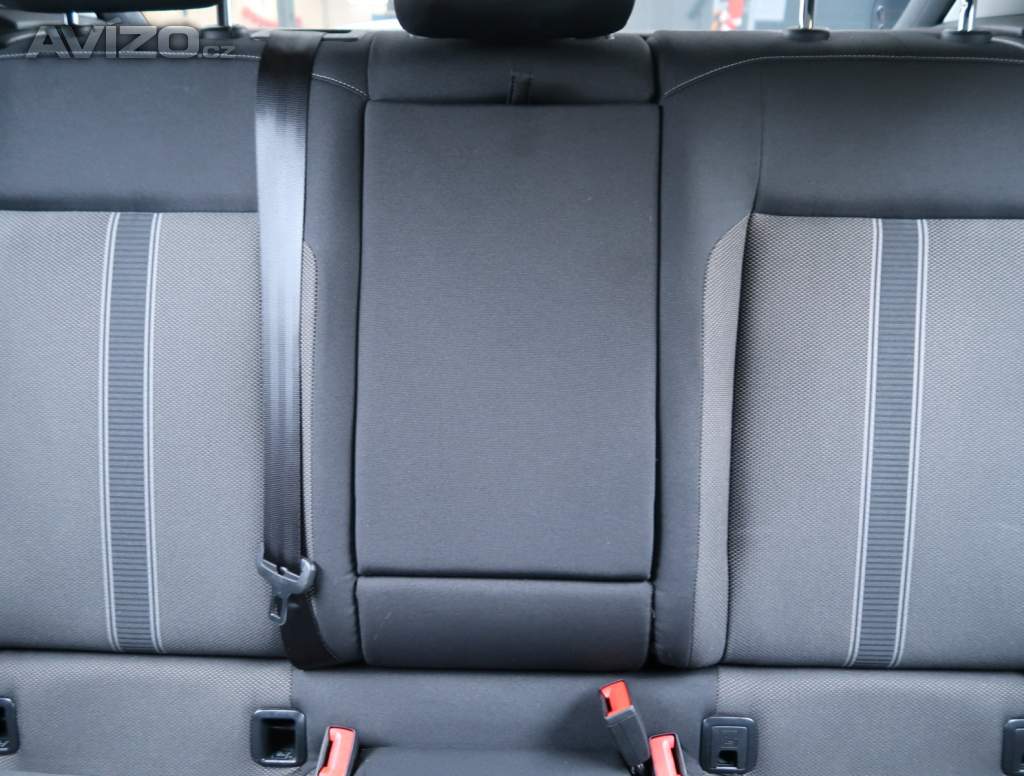 Foto inzerátu Volkswagen T-Roc 1.0 TSI