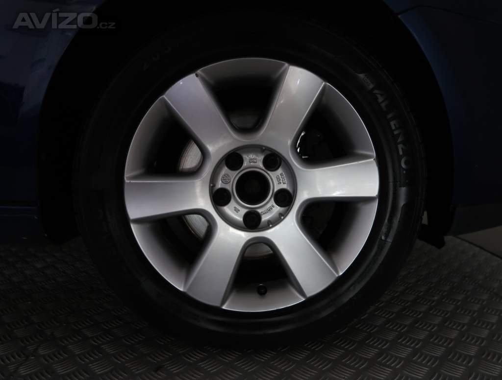 Foto inzerátu Volkswagen Golf 1.4 TSI