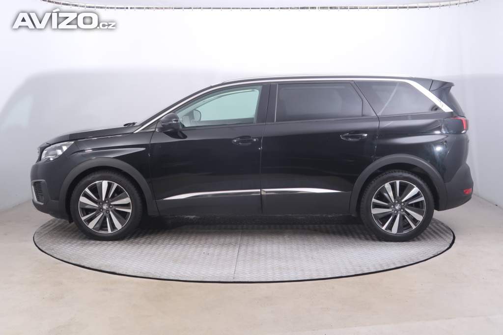 Foto inzerátu Peugeot 5008 PureTech 130
