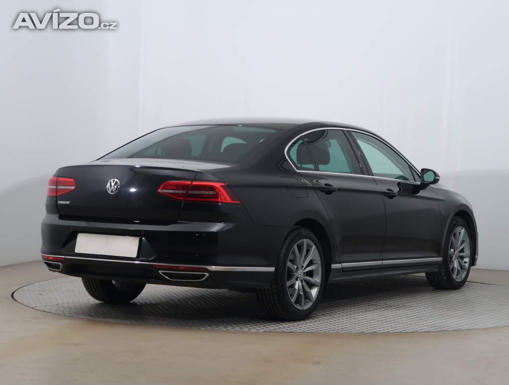 Foto inzerátu Volkswagen Passat 2.0 TDI