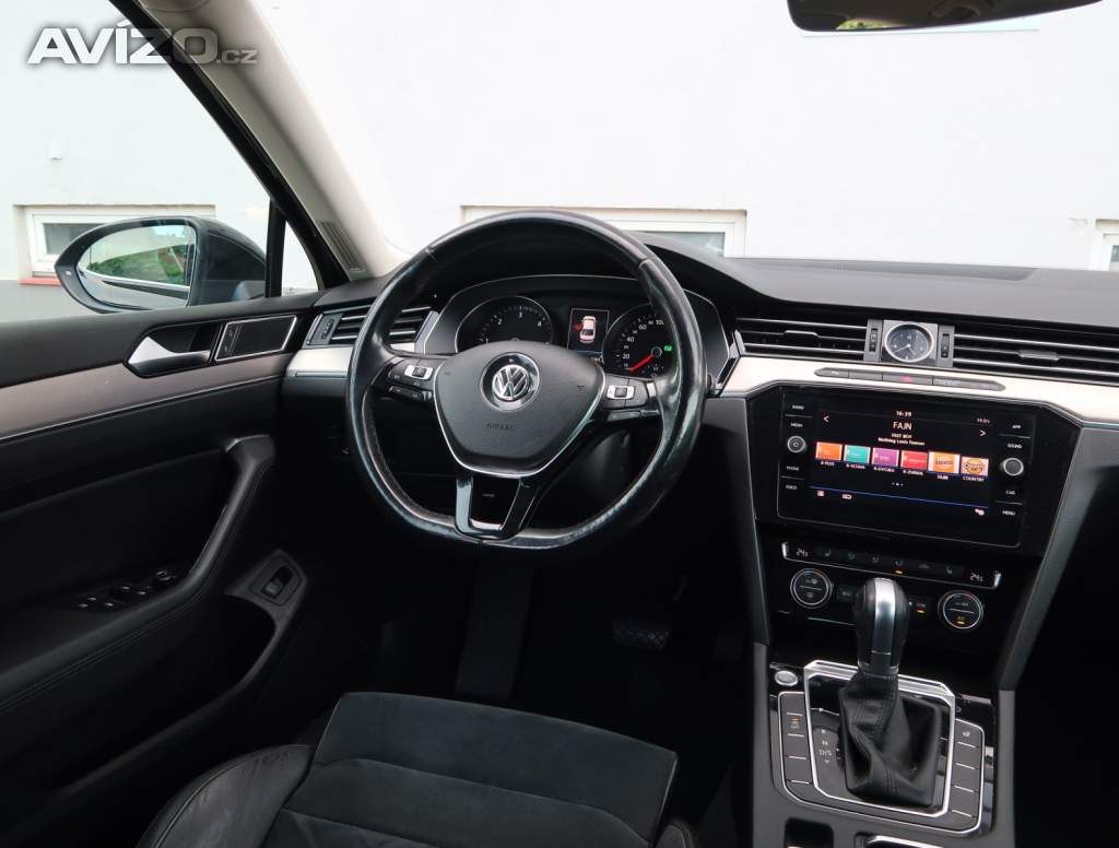 Foto inzerátu Volkswagen Passat 2.0 TDI