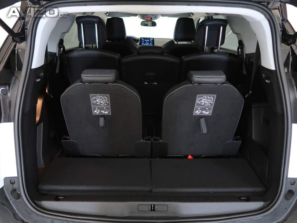 Foto inzerátu Peugeot 5008 PureTech 130