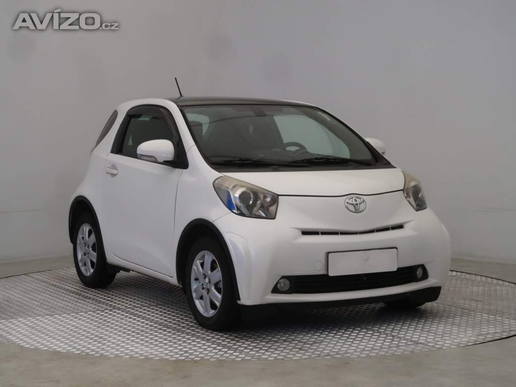 Toyota iQ 1.0 VVT-i