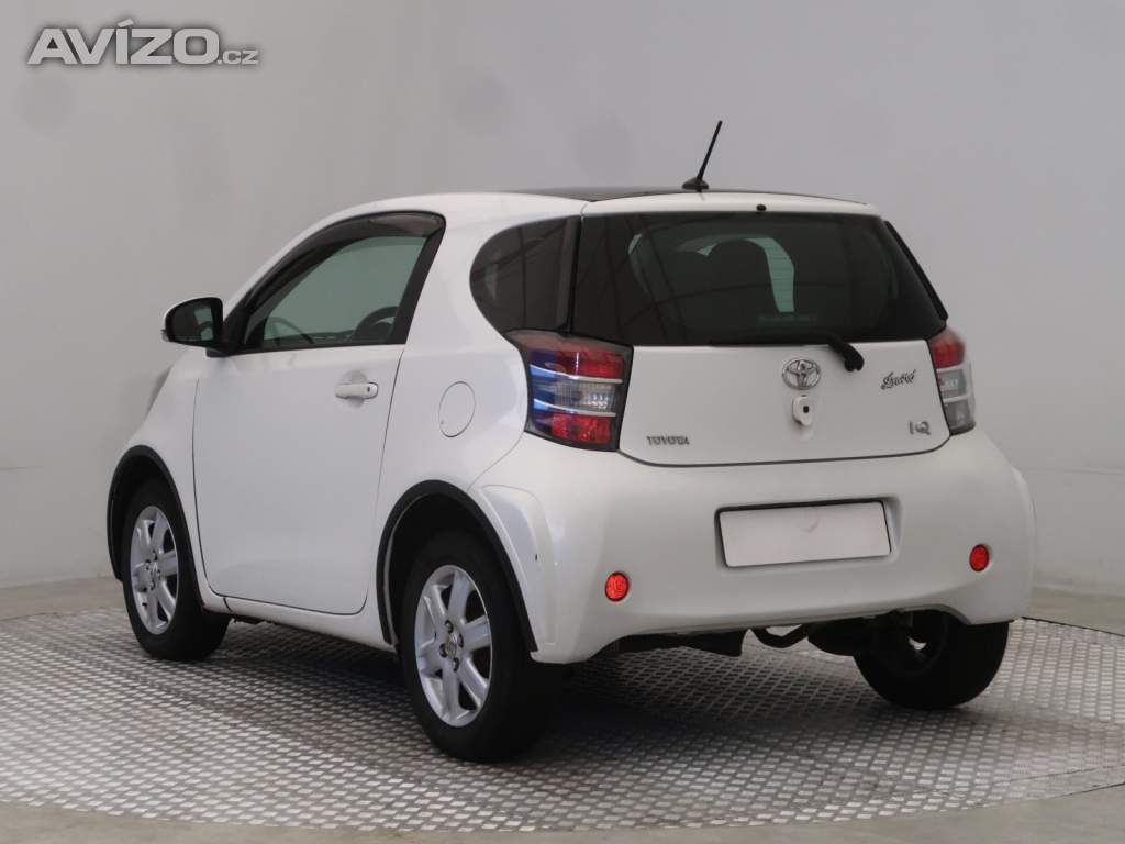 Foto inzerátu Toyota iQ 1.0 VVT-i