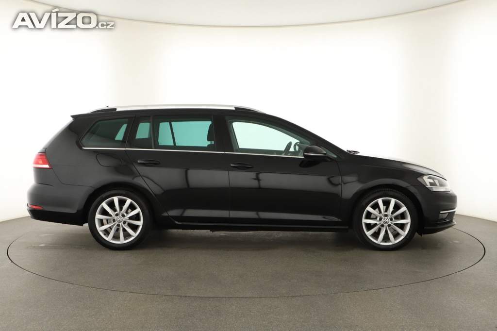 Foto inzerátu Volkswagen Golf 2.0 TDI