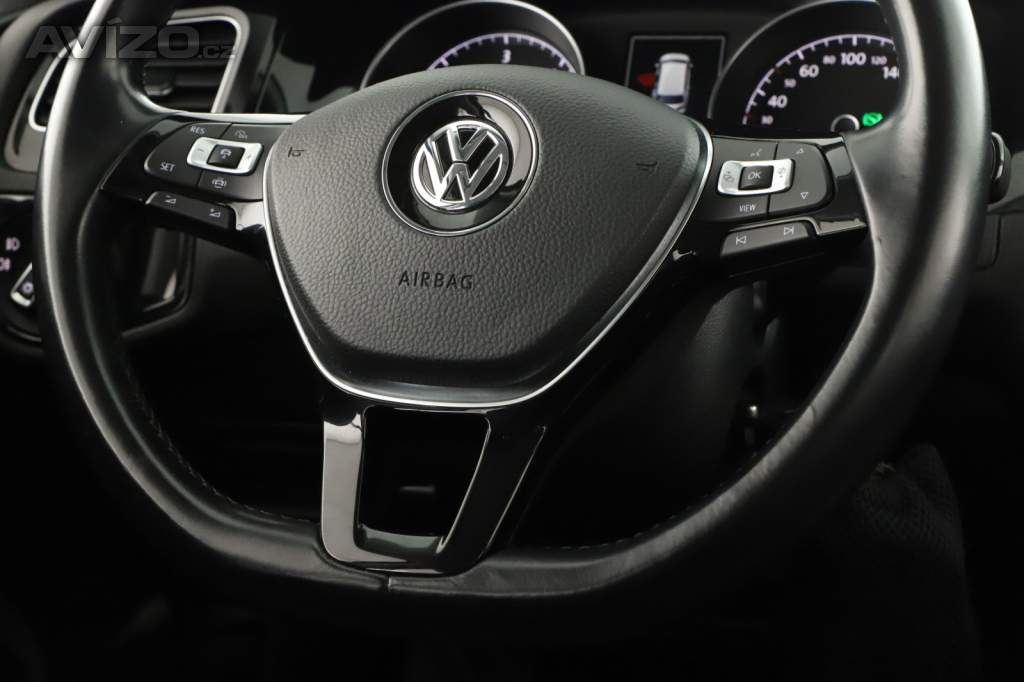 Foto inzerátu Volkswagen Golf 2.0 TDI