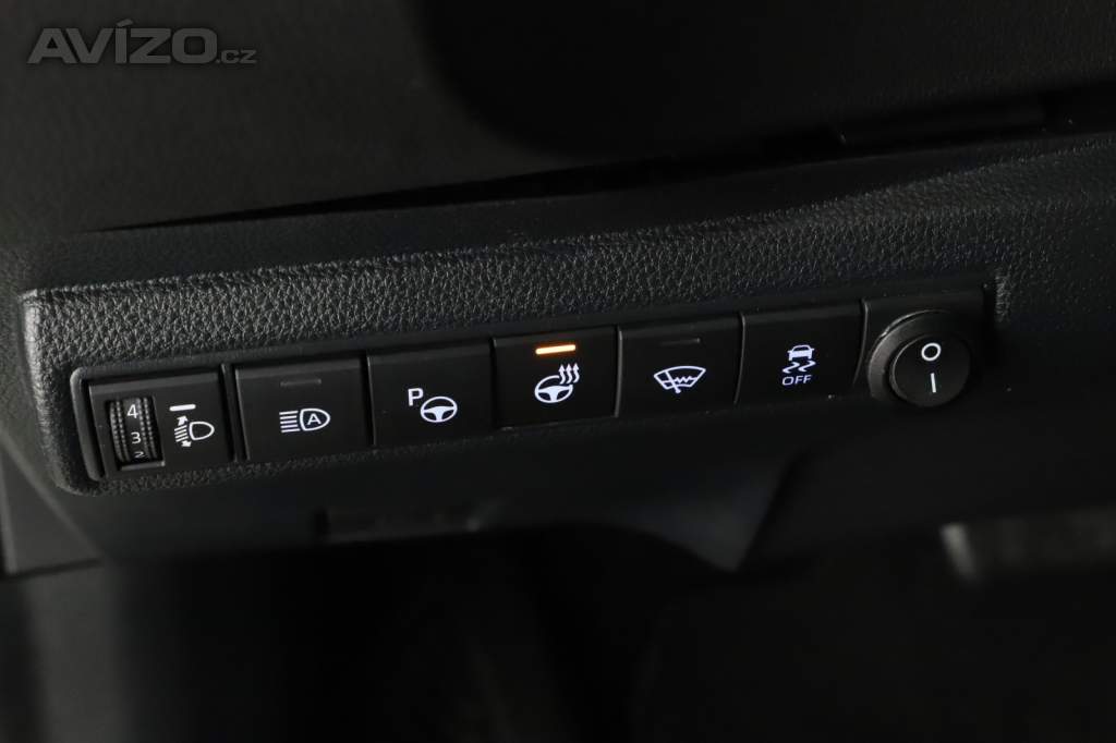 Foto inzerátu Toyota Corolla 1.8 Hybrid