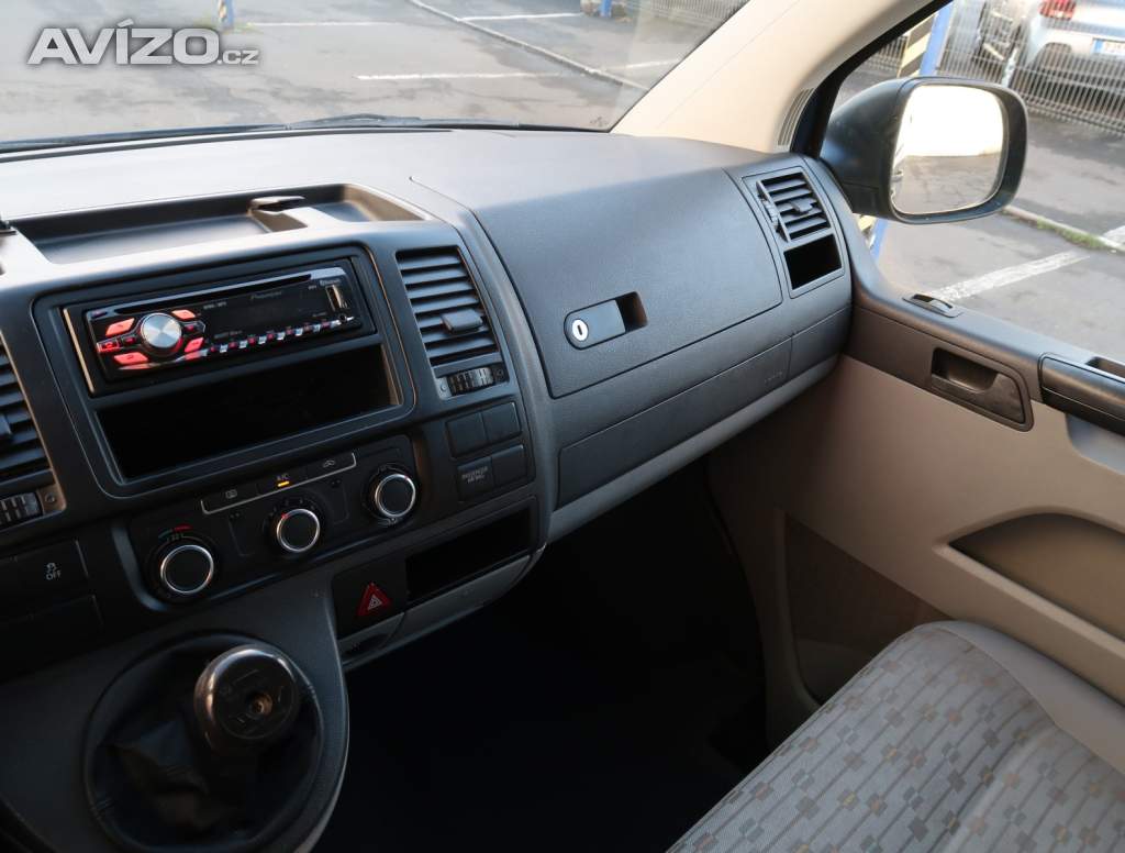 Foto inzerátu Volkswagen Transporter 2.0 TDI