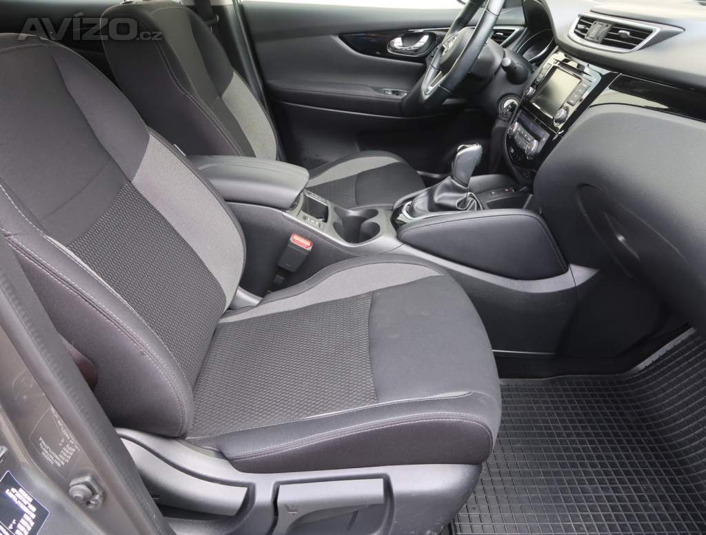 Foto inzerátu Nissan Qashqai 1.3 DIG-T