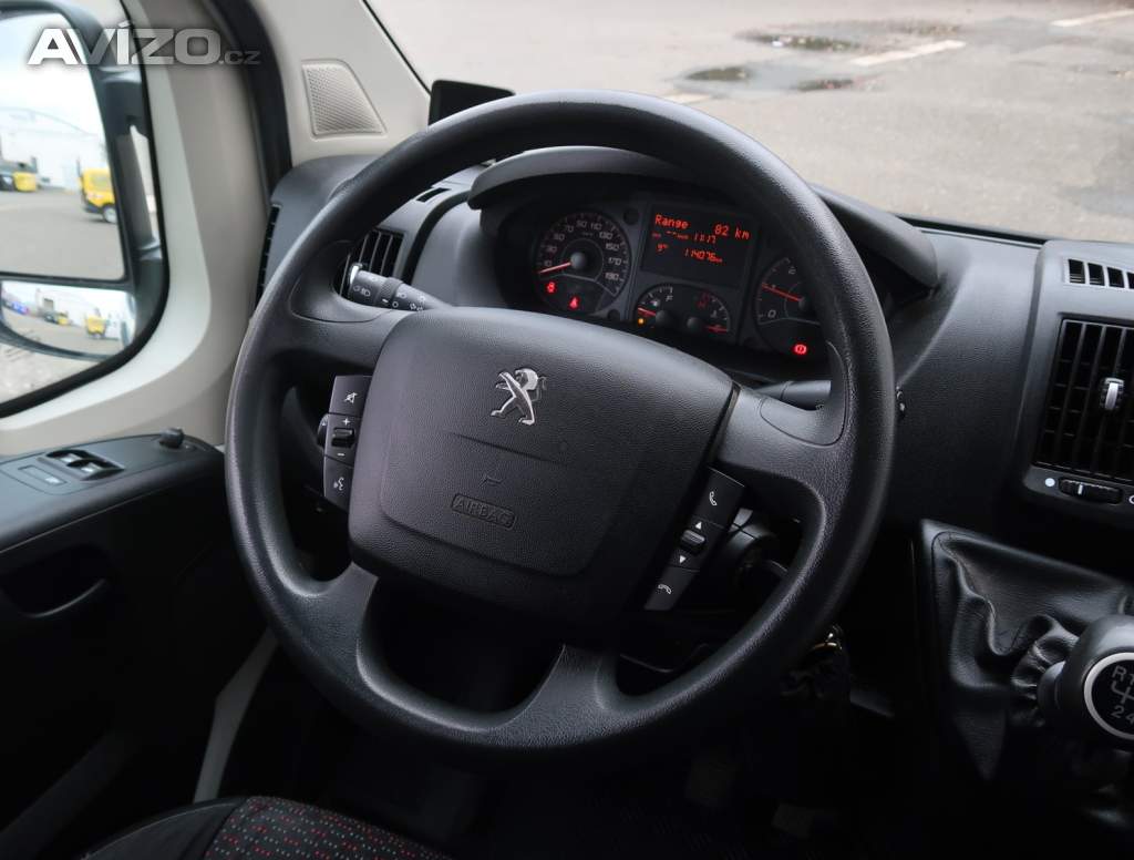Foto inzerátu Peugeot Boxer 2.2 BlueHDi