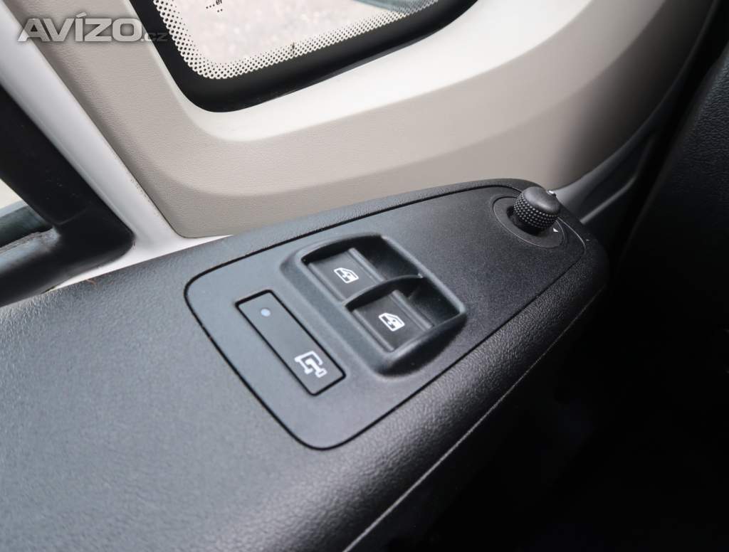 Foto inzerátu Peugeot Boxer 2.2 BlueHDi