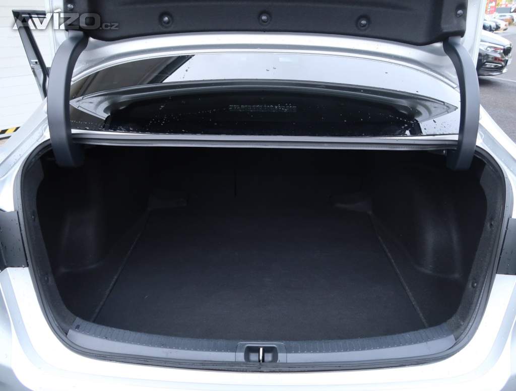 Foto inzerátu Toyota Corolla 1.6 Valvematic