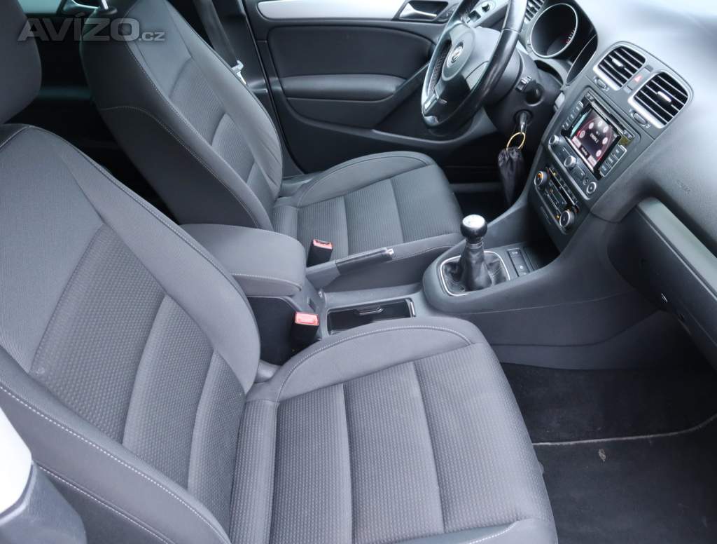 Foto inzerátu Volkswagen Golf 1.2 TSI