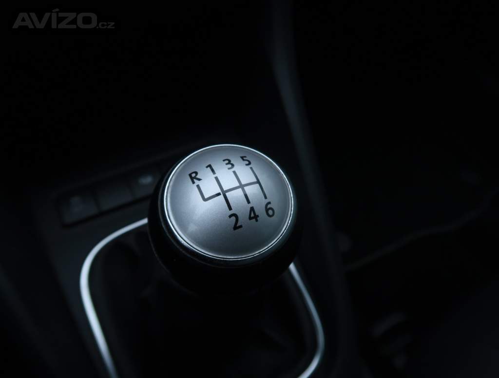 Foto inzerátu Volkswagen Golf 1.2 TSI