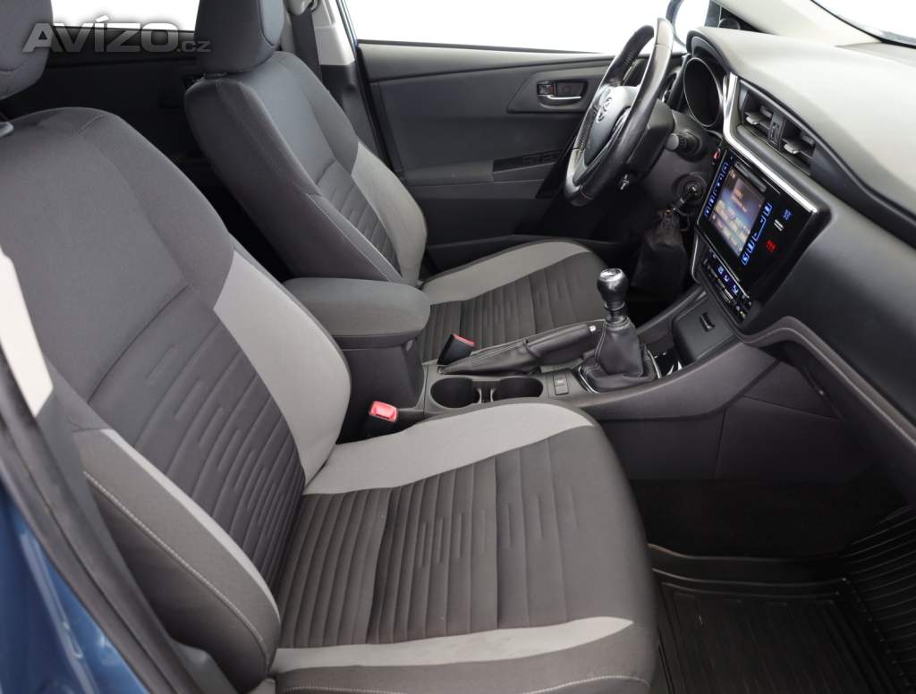 Foto inzerátu Toyota Auris 1.2 Ti