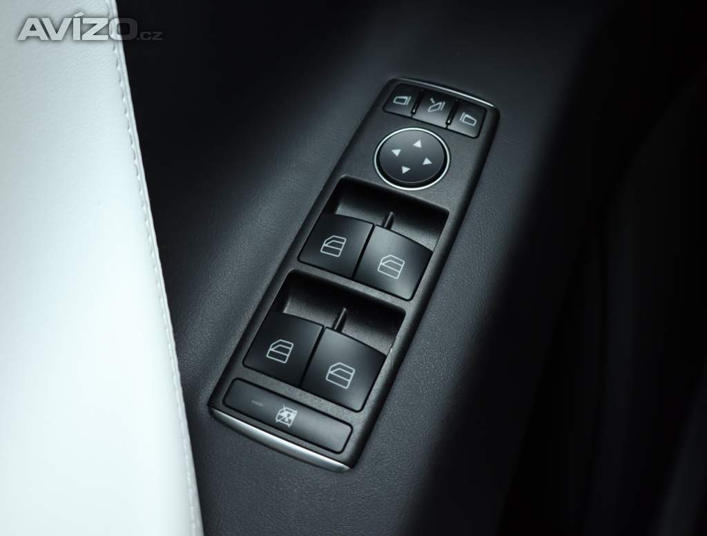 Foto inzerátu Tesla Model X 100D