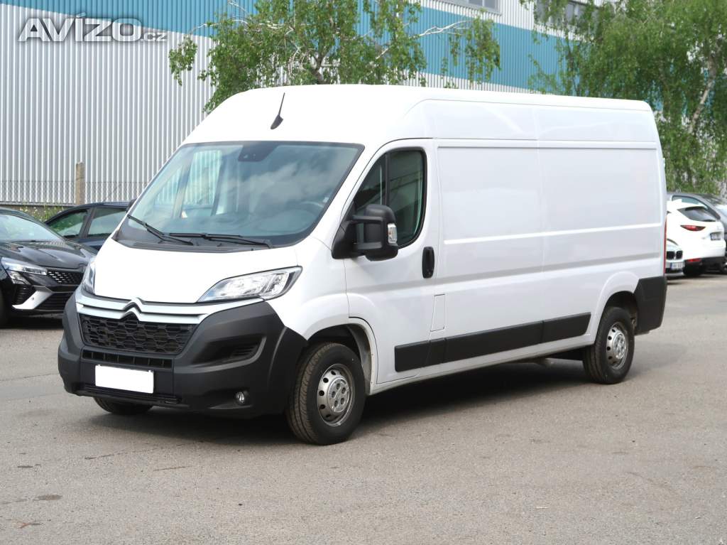 Foto inzerátu Citroën Jumper 2.2 BlueHDi