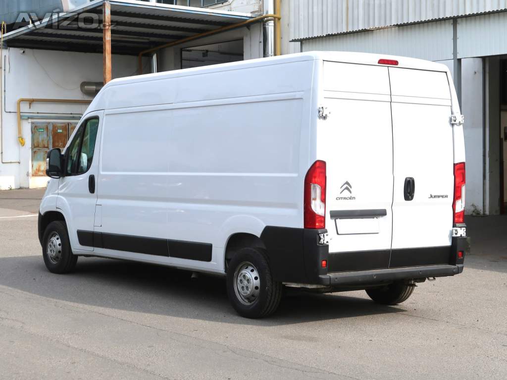 Foto inzerátu Citroën Jumper 2.2 BlueHDi