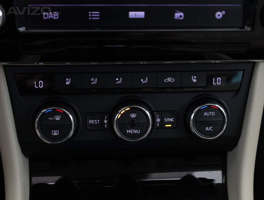 Foto inzerátu Škoda Superb 2.0 TDI