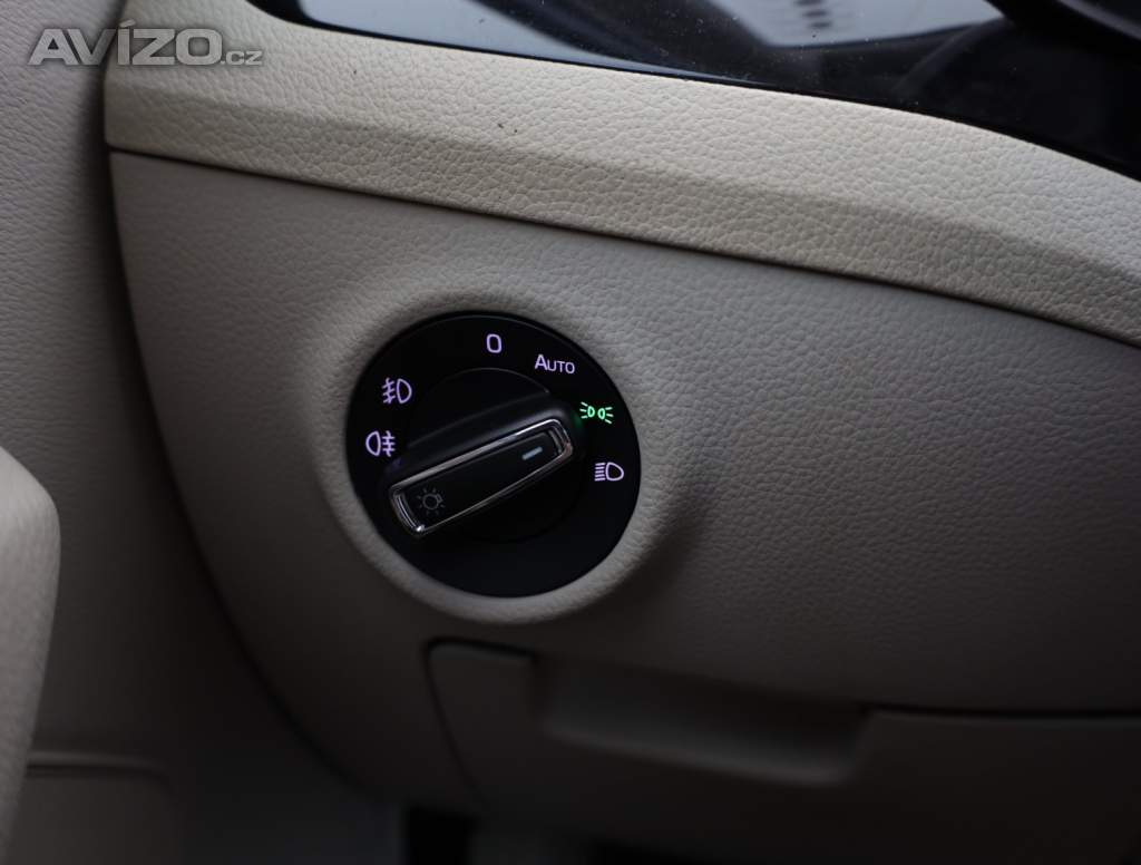 Foto inzerátu Škoda Superb 2.0 TDI