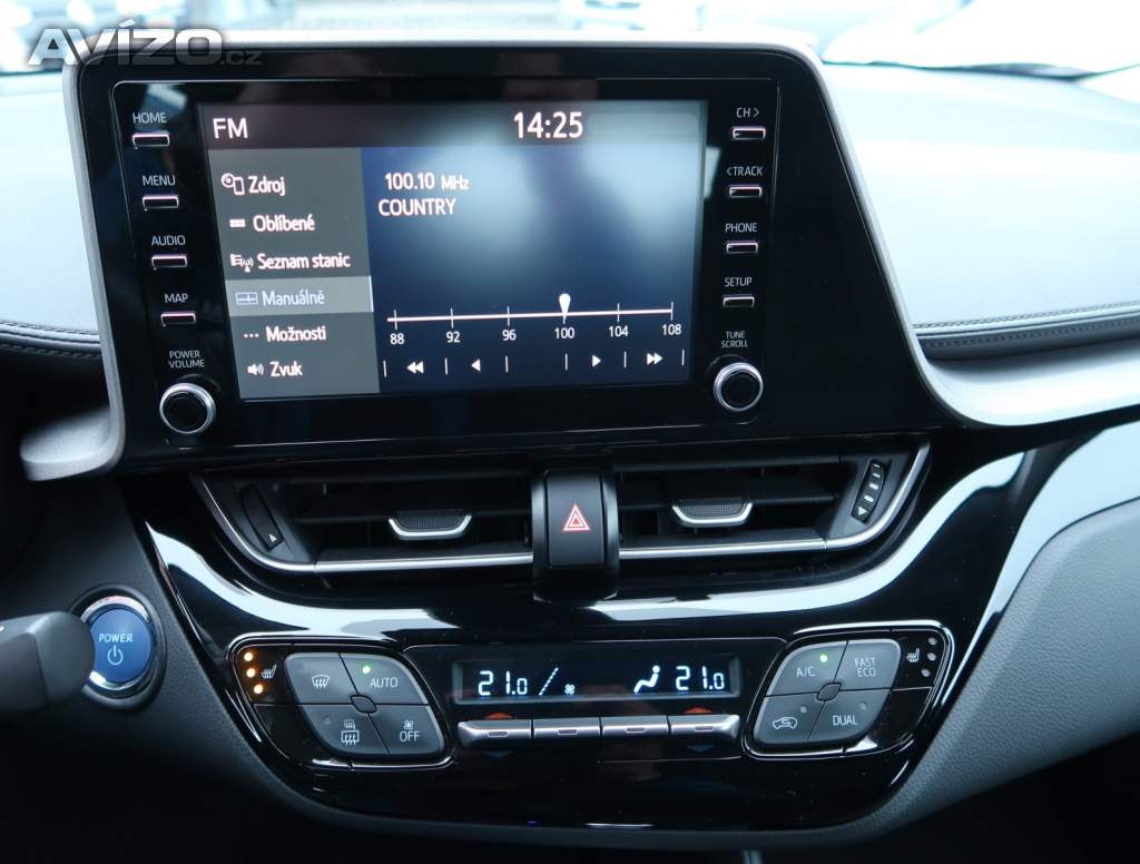 Foto inzerátu Toyota C-HR 1.8 Hybrid