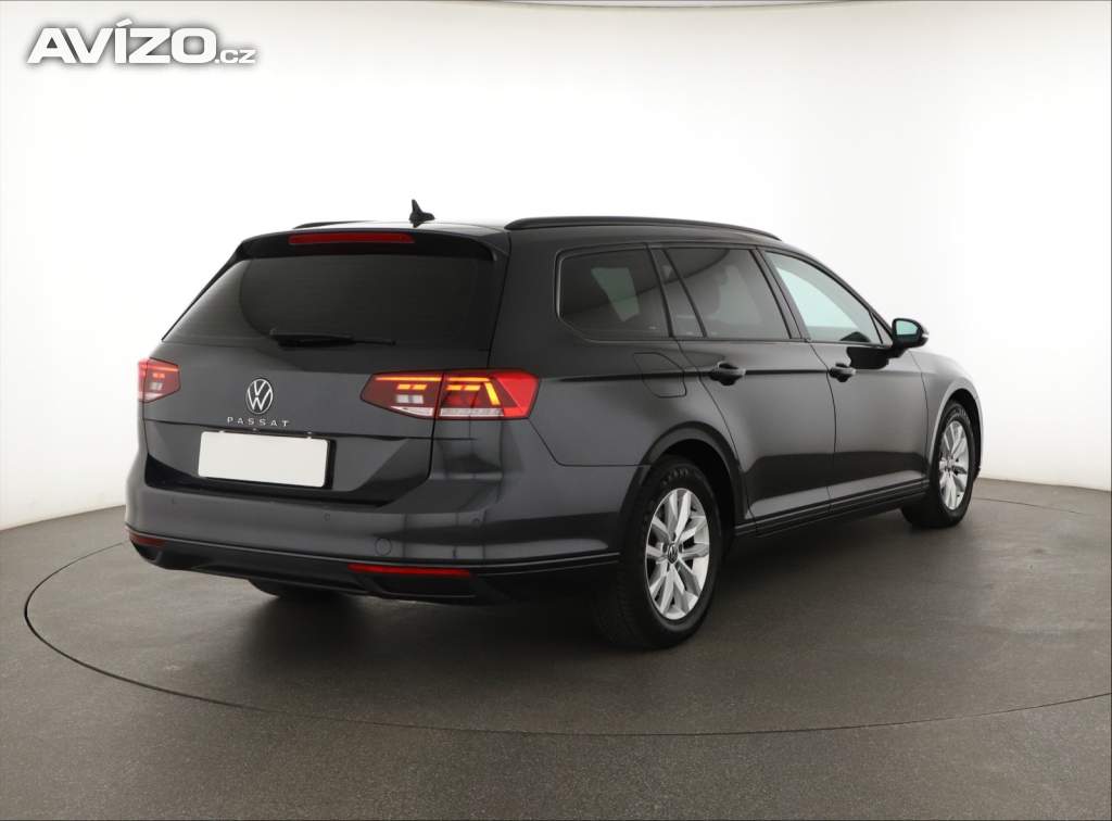 Foto inzerátu Volkswagen Passat 2.0 TDI