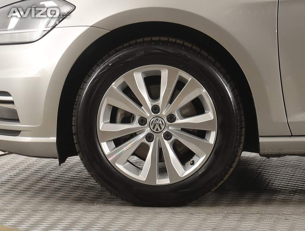 Foto inzerátu Volkswagen Golf 1.6 TDI