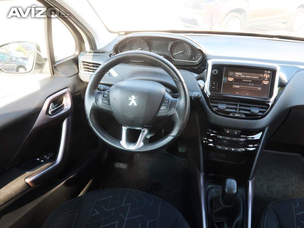 Foto inzerátu Peugeot 2008 1.2 PureTech