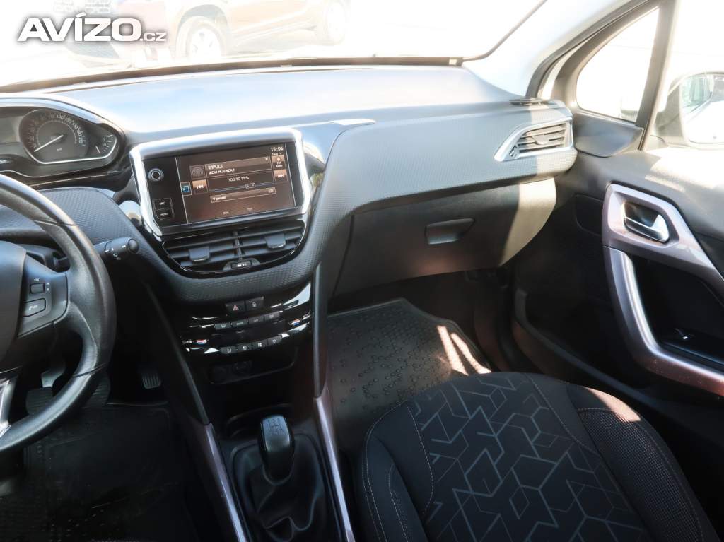 Foto inzerátu Peugeot 2008 1.2 PureTech