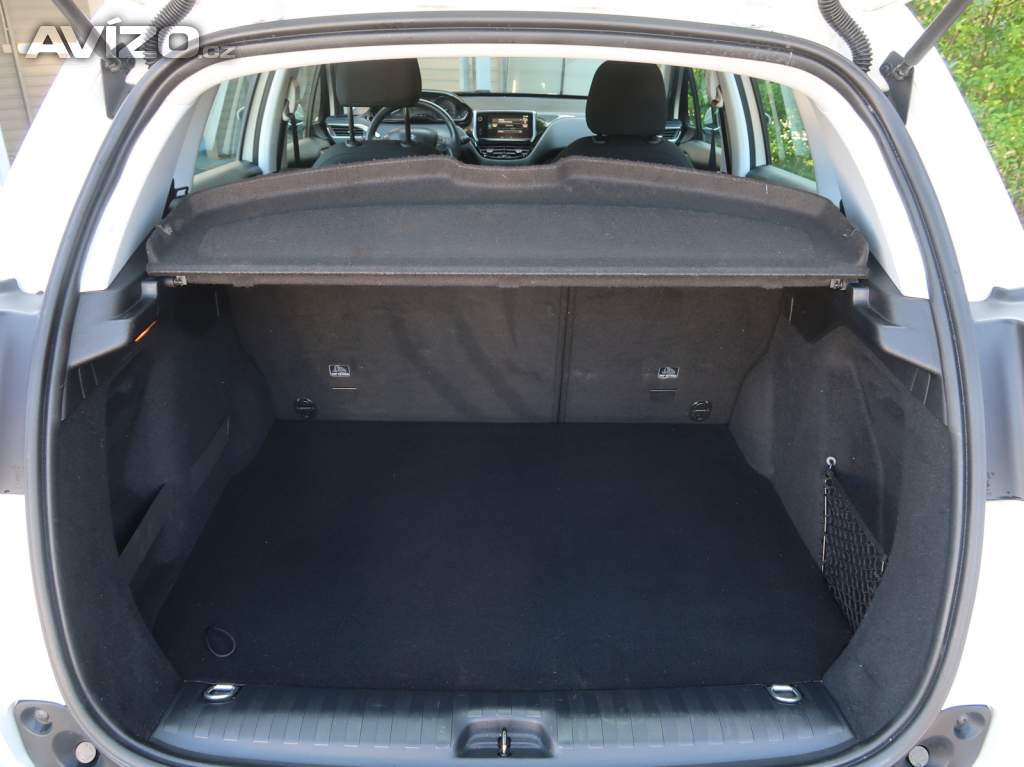 Foto inzerátu Peugeot 2008 1.2 PureTech