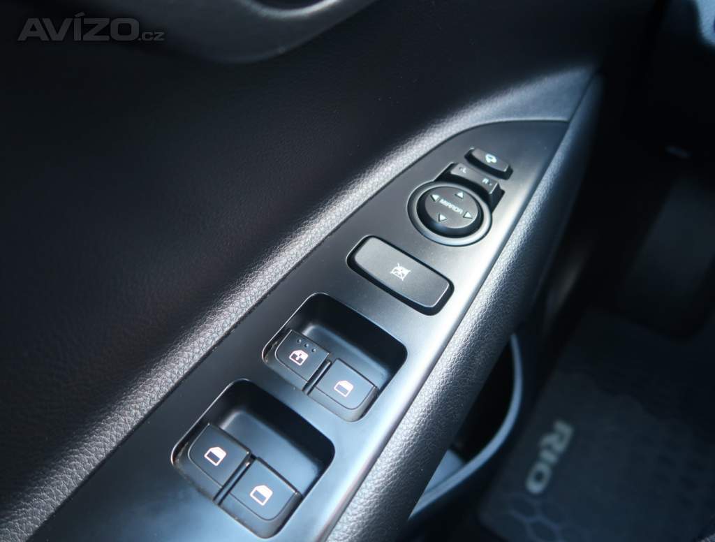 Foto inzerátu Kia Rio 1.4 CVVT