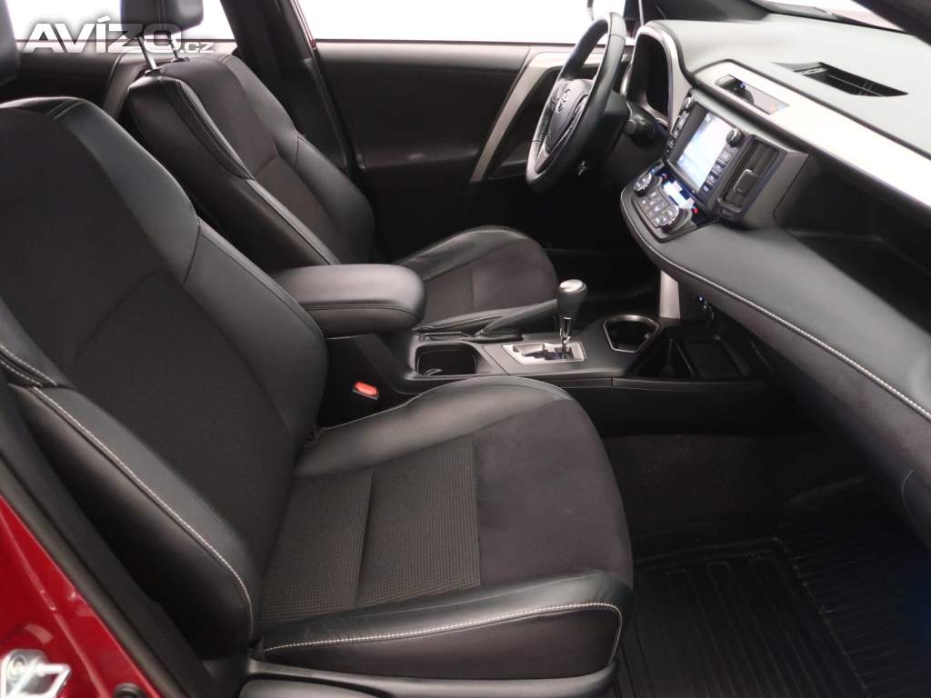 Foto inzerátu Toyota Rav4 2.5 Hybrid