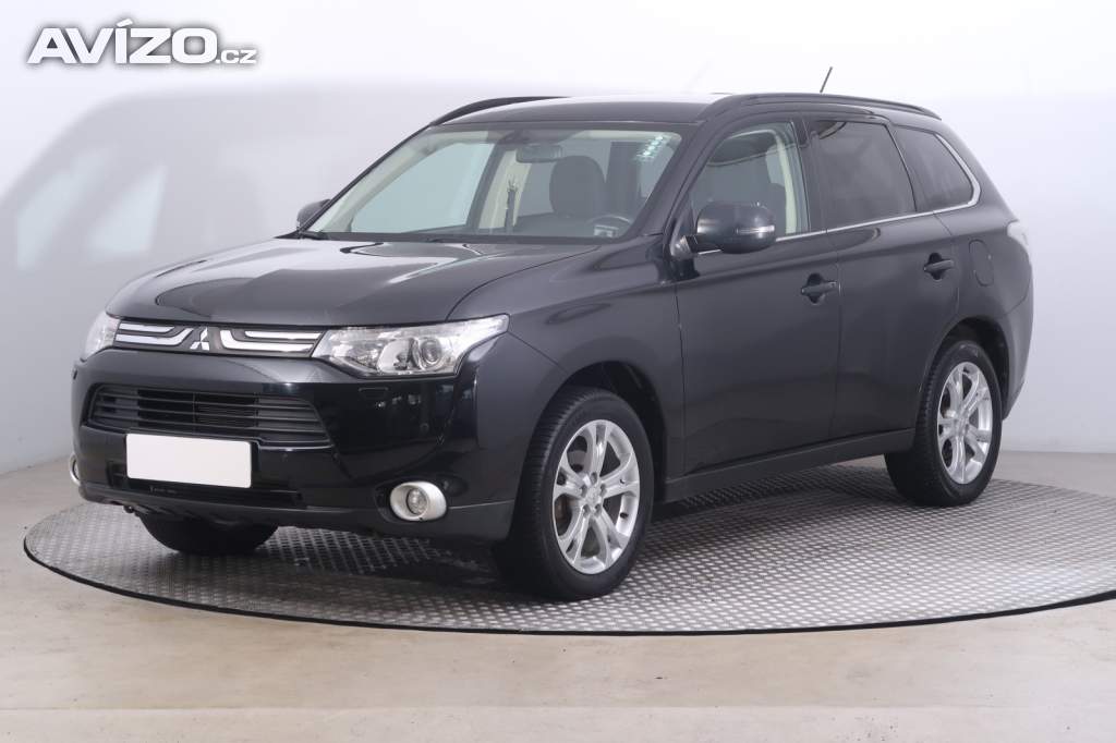 Foto inzerátu Mitsubishi Outlander 2.2 DI-D
