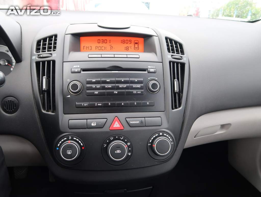 Foto inzerátu Kia Ceed 1.4 CVVT