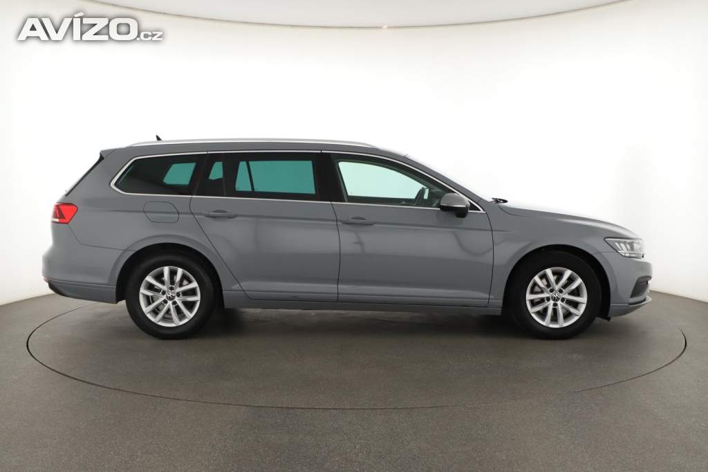 Foto inzerátu Volkswagen Passat 2.0 TDI