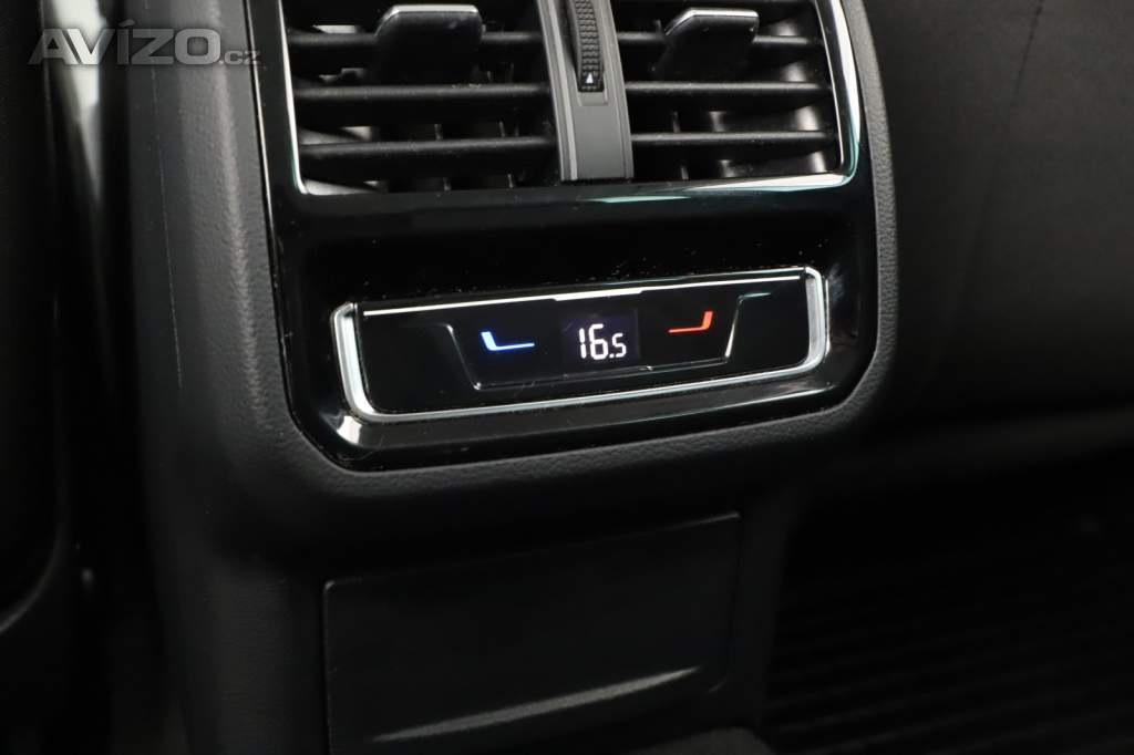 Foto inzerátu Volkswagen Passat 2.0 TDI