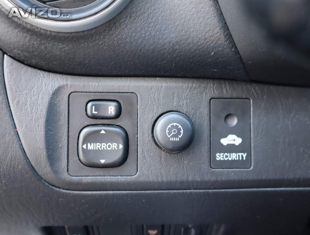 Foto inzerátu Toyota Rav4 2.0 D-4D