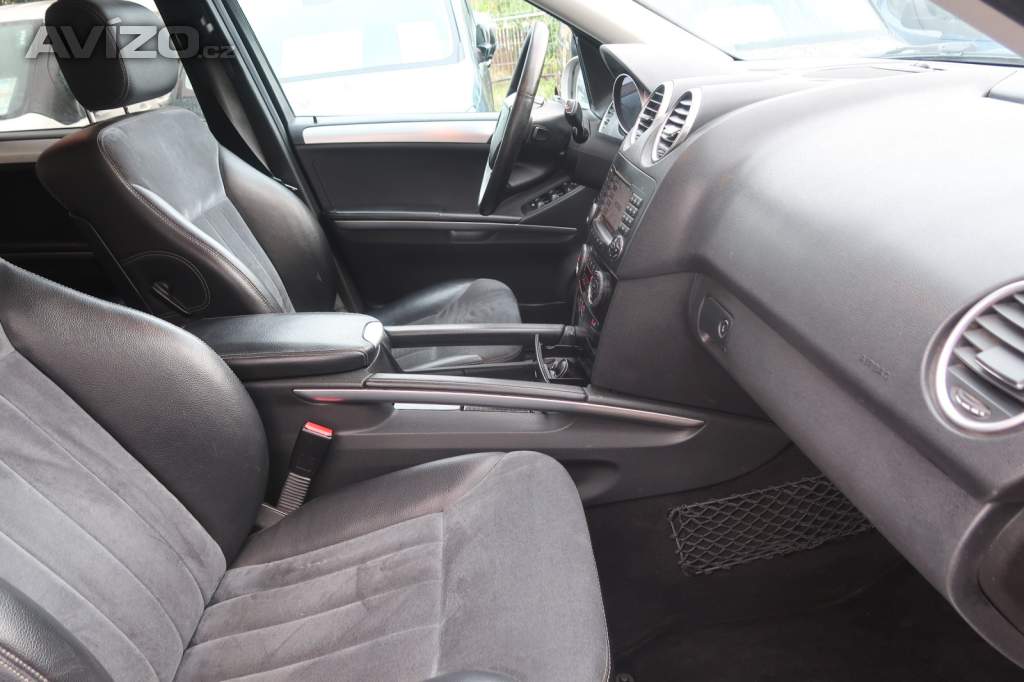 Foto inzerátu Mercedes-Benz ML ML 320 CDI