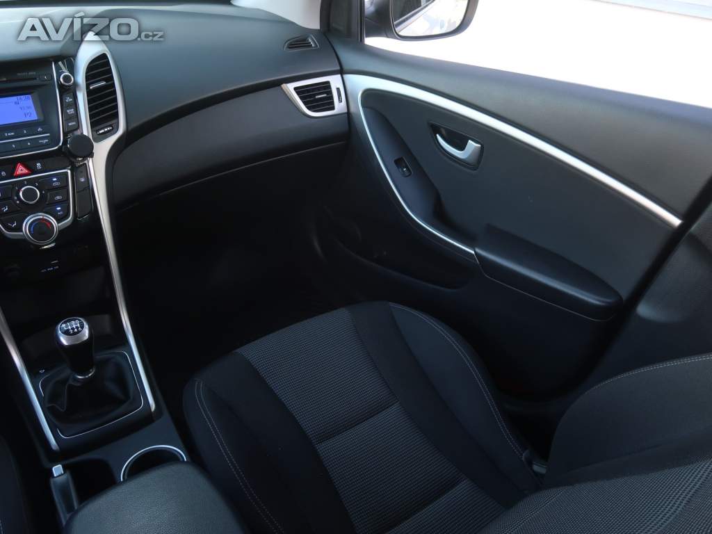 Foto inzerátu Hyundai i30 1.6 MPI