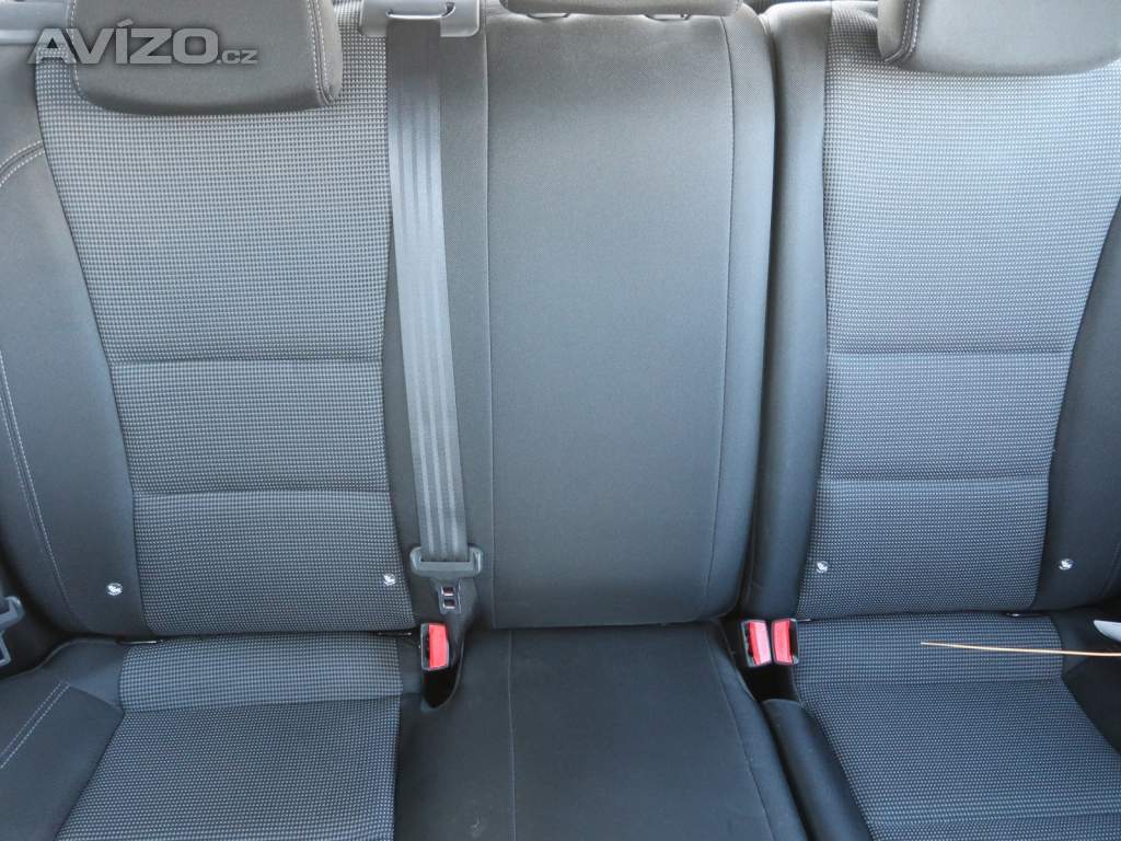 Foto inzerátu Hyundai i30 1.6 MPI